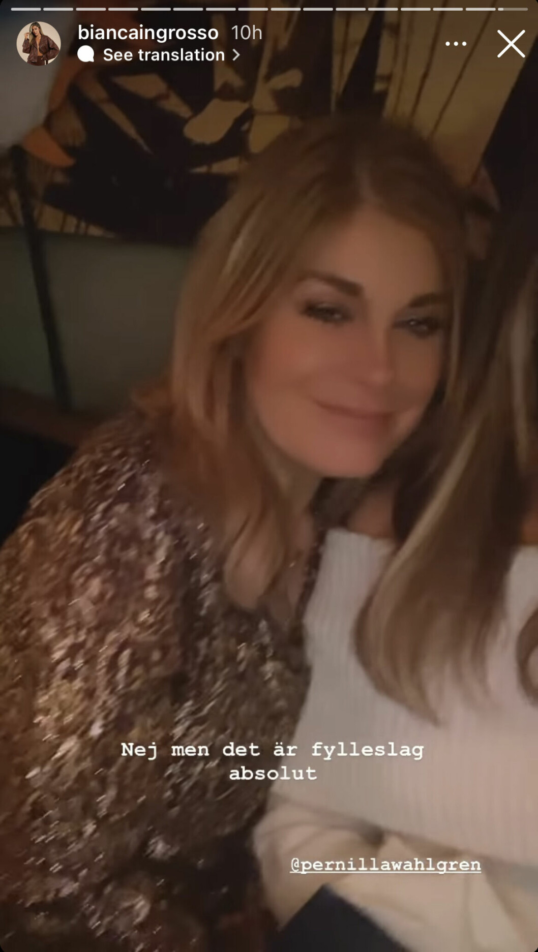 ”<span class=" italic" data-lab-italic_desktop="italic">Nej men det är fylleslag absolut</span>”, skriver Bianca i en Instagram story något senare på kvällen. ”Nej men det är fylleslag absolut”, skriver Bianca i en Instagram story något senare på kvällen.