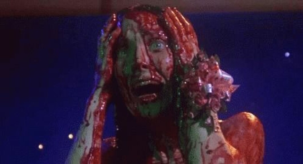 Via: <a href="http://www.reddit.com/r/reactiongifs/comments/1ttyj4/sneezing_on_your_period/" target="_blank" rel="noopener">reddit.com</a> Via: reddit.com