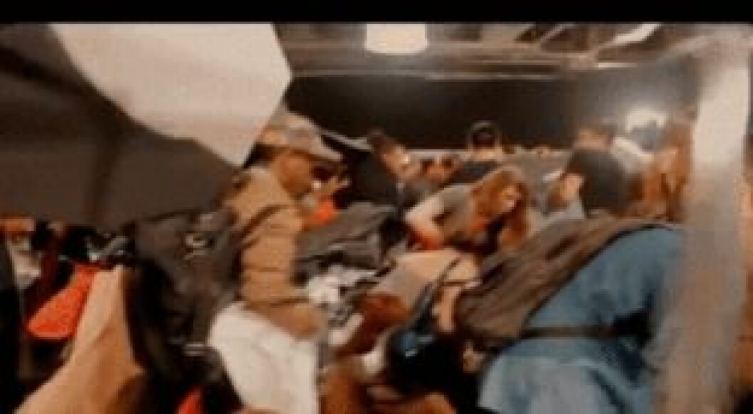 Via: <a href="http://giphy.com/gifs/action-black-friday-106sef1iucBY52" target="_blank">giphy.com</a> Via: giphy.com