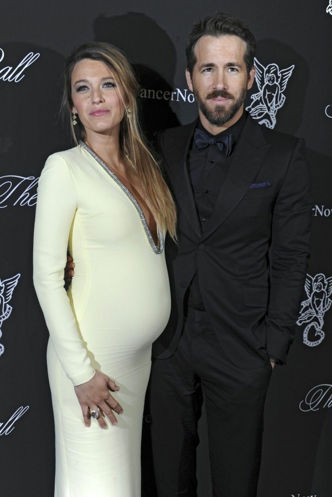 Kända grannar är höggravida Blake Lively and Ryan Reynold. Foto: IBL Kända grannar är höggravida Blake Lively and Ryan Reynold. Foto: IBL