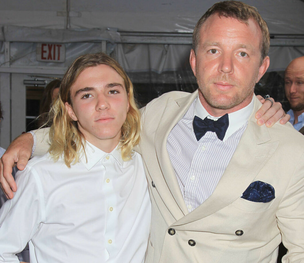Rocco med pappa Guy Ritchie Rocco, Guy Ritchie