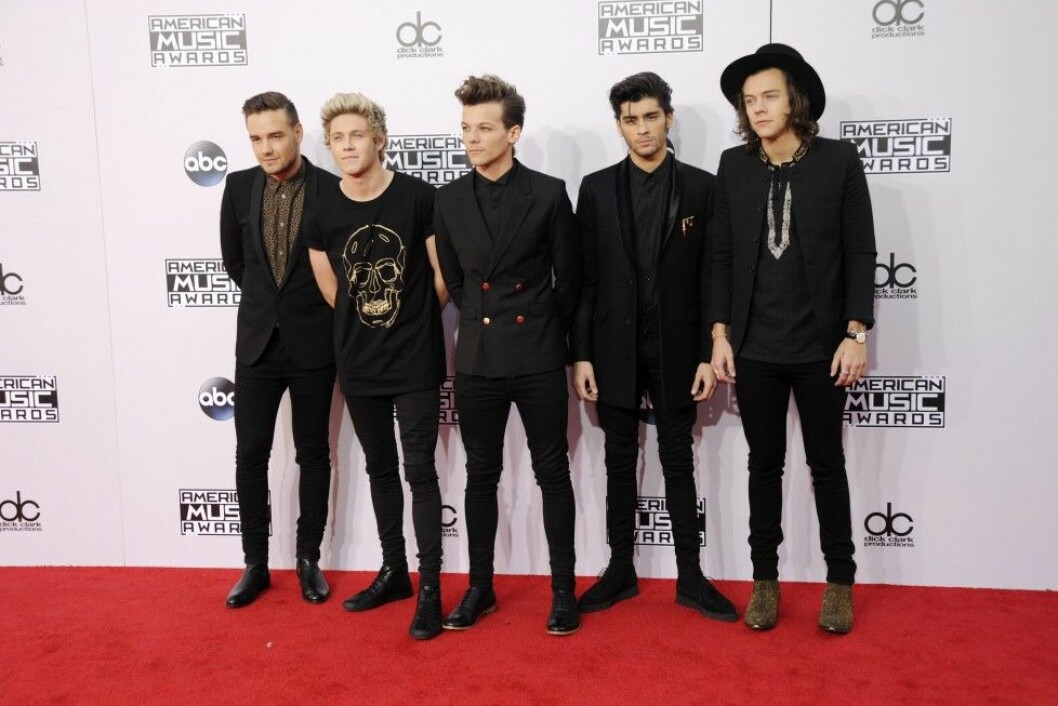 42nd Annual American Music Awards, Los Angeles