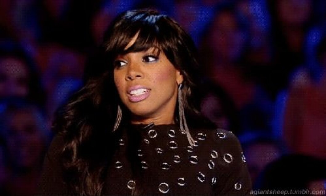 Via: <a href="http://www.hiphopisread.com/2011/10/kelly-rowland-reacting-to-things-in-gif.html" target="_blank" rel="noopener">hiphopisread.com</a> Via: hiphopisread.com