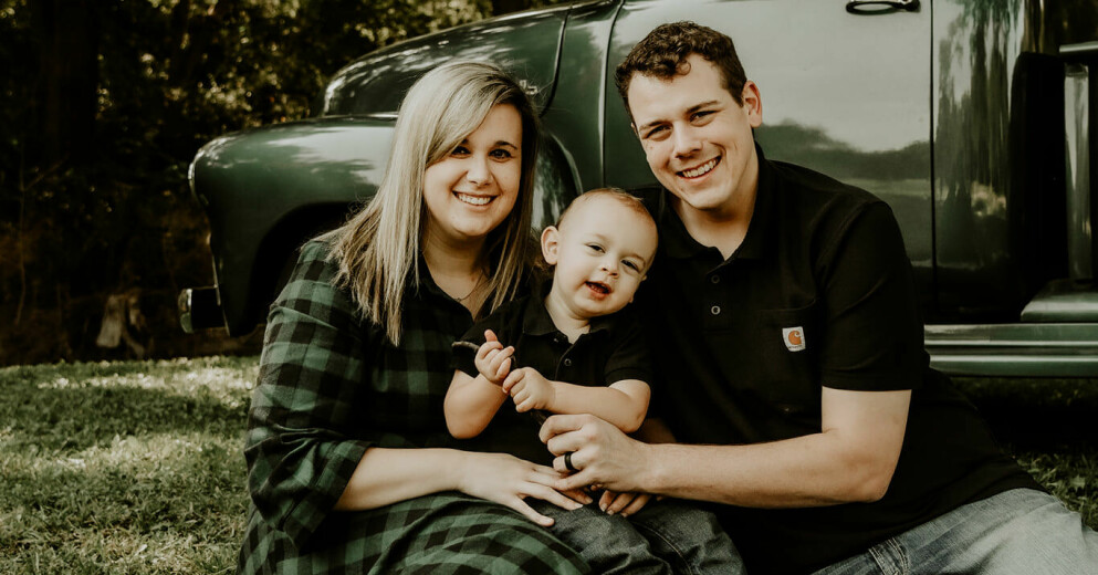 Cara Winhold och maken Blake Winhold med sonen Wyatt, 4. Cara, Blake och Wyatt