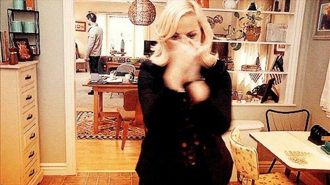 Via: <a href="http://giphy.com/gifs/parks-and-recreation-amy-poehler-2AilMg2L8rTAA" target="_blank">giphy.com</a> Via: giphy.com