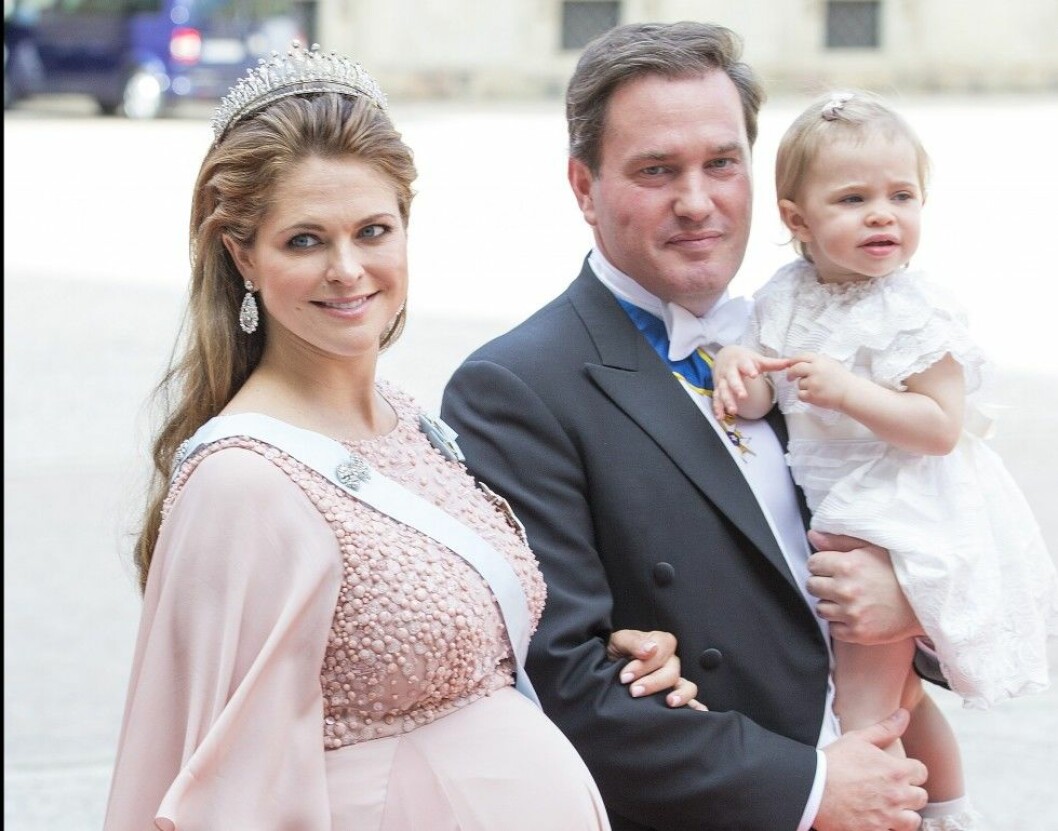 Carl Philip och Sofia Hellqvist ska dela hus med Madeleine och Chris O’Neill. Foto: IBL Carl Philip och Sofia Hellqvist ska dela hus med Madeleine och Chris O´Neill. Foto: IBL