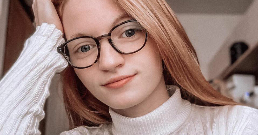 Förra året postade Charline Chaltin, 19, ett inlägg på sociala medier som fick oväntade, romantiska följder. 19-åriga Charline Chaltin bor i Bryssel. Förra året postade hon ett inlägg på sociala medier som fick oväntade, romantiska följder.
