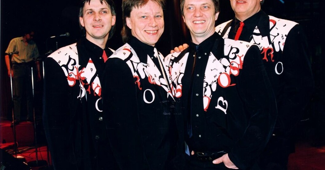 1992 deltog The Shanes i Melodifestivalen. Från vänster Sven Hellsten, Lennart Grahn,Tommy Wåhlberg och Bengt Arenblad. Arkivbild. The Shanes-gitarristen Tommy Wåhlberg är död