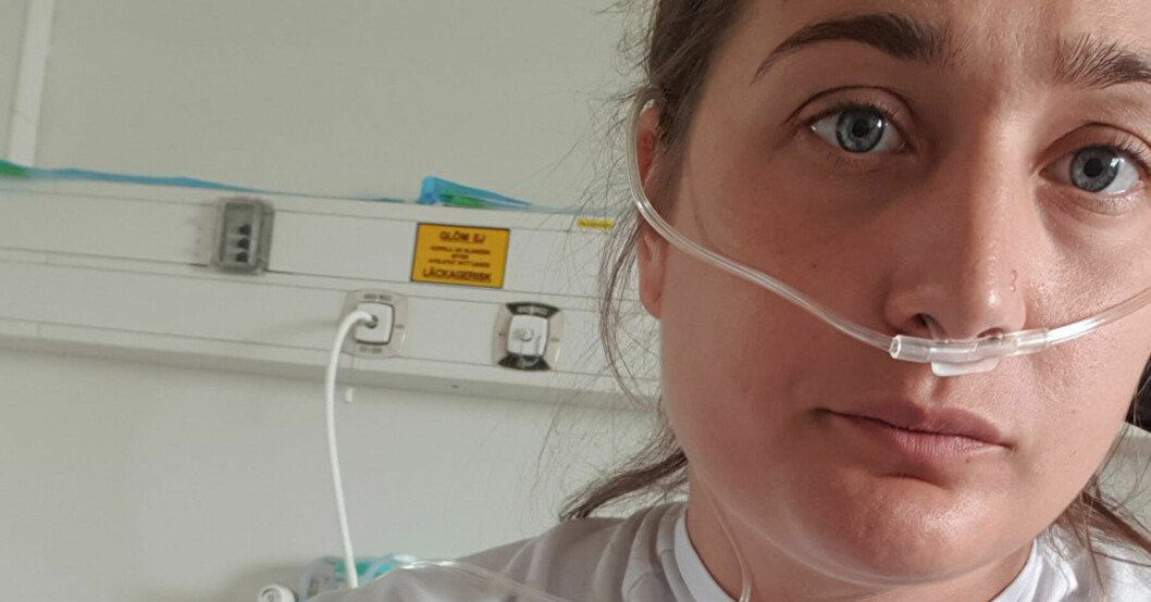 Sophia går på regelbundna vårdbesök för att hitta en lämplig behandling.
