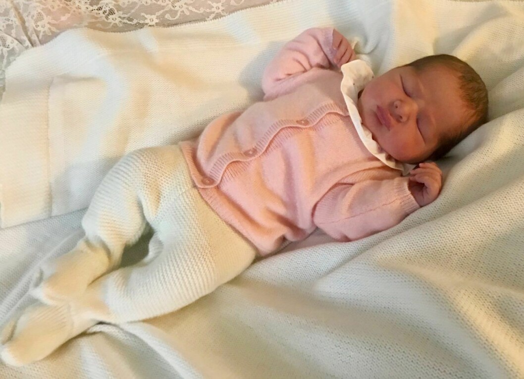 Den första bilden på prinsessan Adrienne. Första bilden på prinsessan Adrienne.