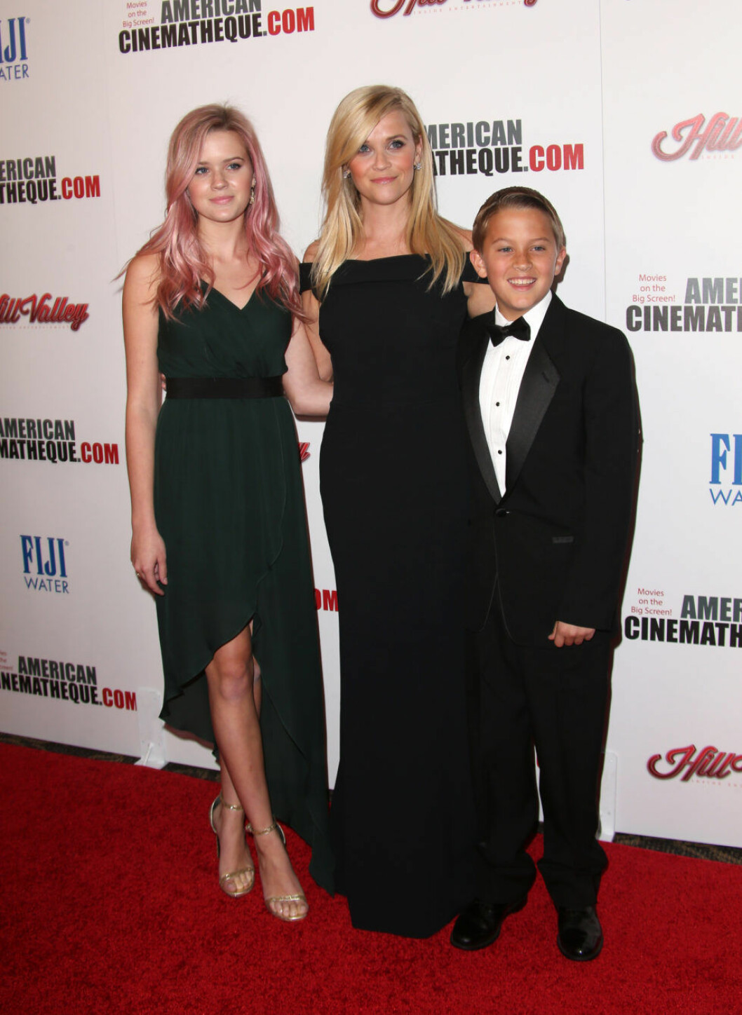 Reese Witherspoon med sina två äldsta: Ava Phillippe och Deacon Phillippe.