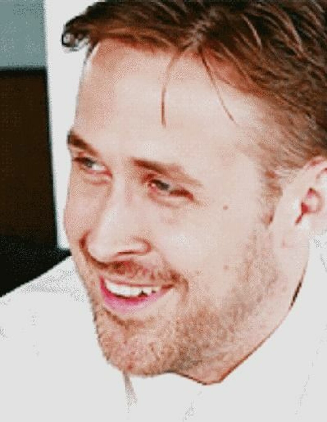 Via: <a href="http://nathanromanoff.tumblr.com/post/32184918469/ryan-gosling-gifs-part-3-by-himself" target="_blank">tumblr.com</a> Via: tumblr.com