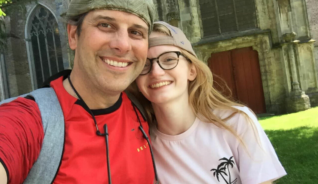 Både Jeremy Pratico, 47, och Charline Chaltin, 19, känner att de vill satsa på relationen. På sociala medier skriver människor att paret är som gjorda för varandra och att de ser ut att må bra tillsammans. Både Jeremy Pratico, 47, och Charline Chaltin, 19, känner att de vill satsa på relationen.