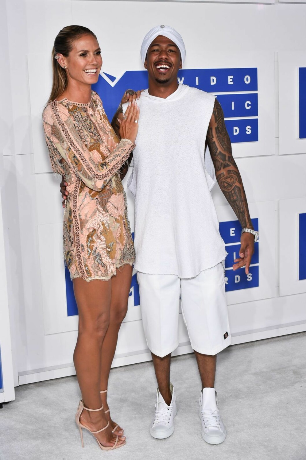 Heidi Klum, Nick Cannon at arrivals for 2016 MTV Video Music Awards VMAs - Arrivals 3, Madison Square Garden, New York, NY August 28, 2016. Photo By: Steven Ferdman/Everett Collection