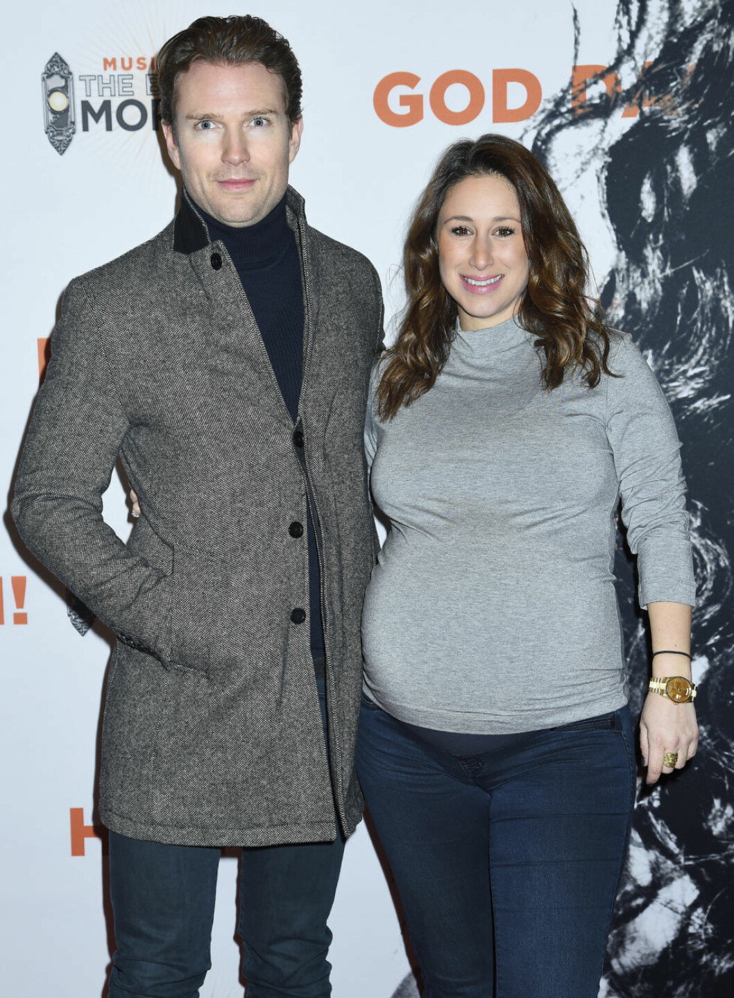 Alexander och Katrin träffades för två somrar sedan i Göteborg på Way Out West. Katrin Zytomierska med pojkvännen Alexander Klingstedt Premiär, The Book of Mormon Chinateatern, Stockholm, 2017-01-26 (c) Karin Törnblom / IBL