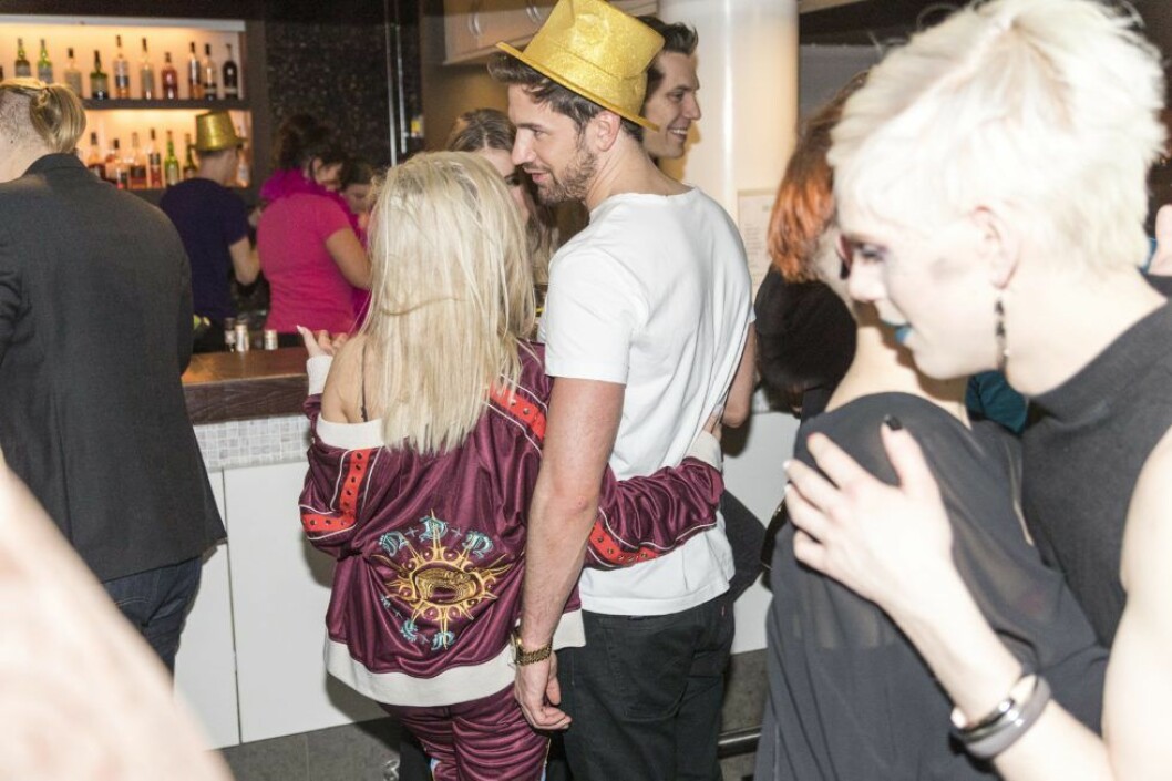 Lisa Ajax och Christopher Martland flirtade vilt på efterfesten i Linköping. Foto: IBL