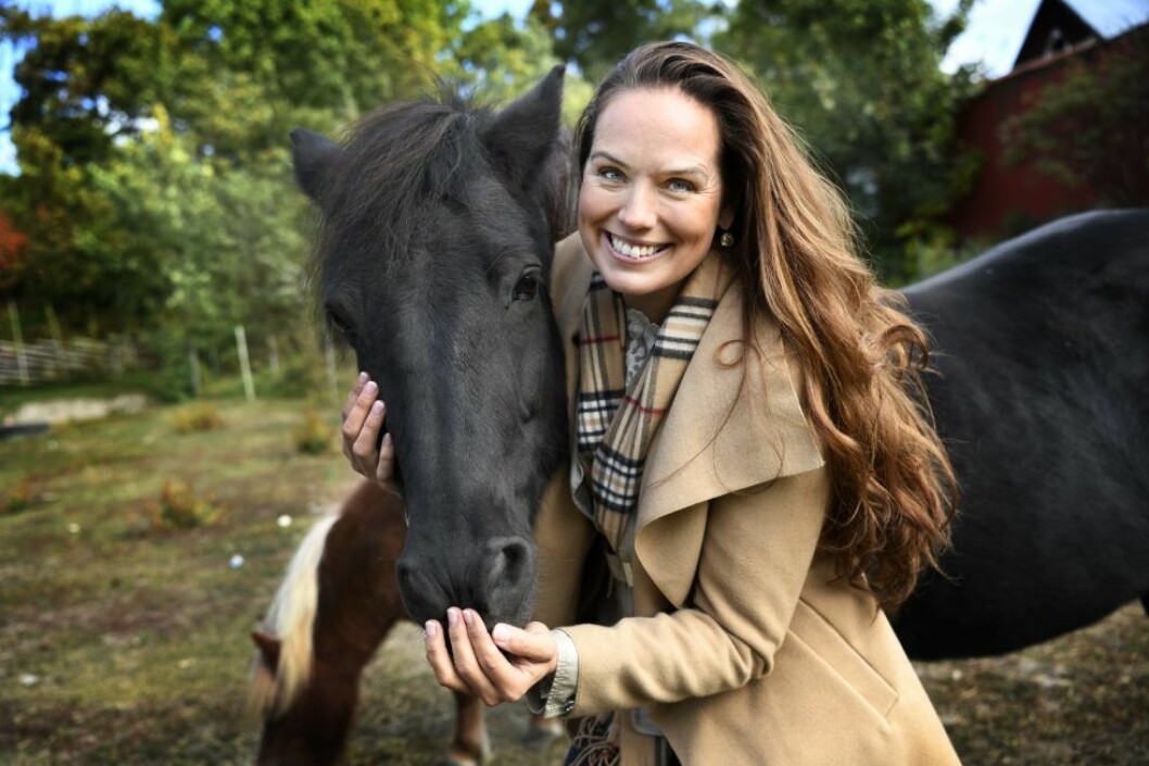 Hästbonden Sigrid blev snabbt en tittarfavorit i årets “Bonde söker fru” Sigrid Bergåkra, Pressträff "Bonde söker fru" 2016 2016-09-26 (c) LINDAHL BJÖRN / Aftonbladet / IBL Bildbyrå * * * EXPRESSEN OUT * * * AFTONBLADET / 75436
