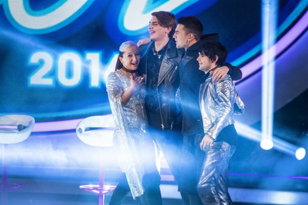 Rebecka, Liam, Oskar och Charlie är alla sjuka inför morgondagens semifinal. Rebecka Karlsson, Liam Cacatian Thomassen, Oskar Häggström, Charlie Grönvall , Idol 2016, kvartsfinal 2016-11-25 (c) / Aftonbladet / IBL Bildbyrå * * * EXPRESSEN OUT * * * AFTONBLADET / 85326