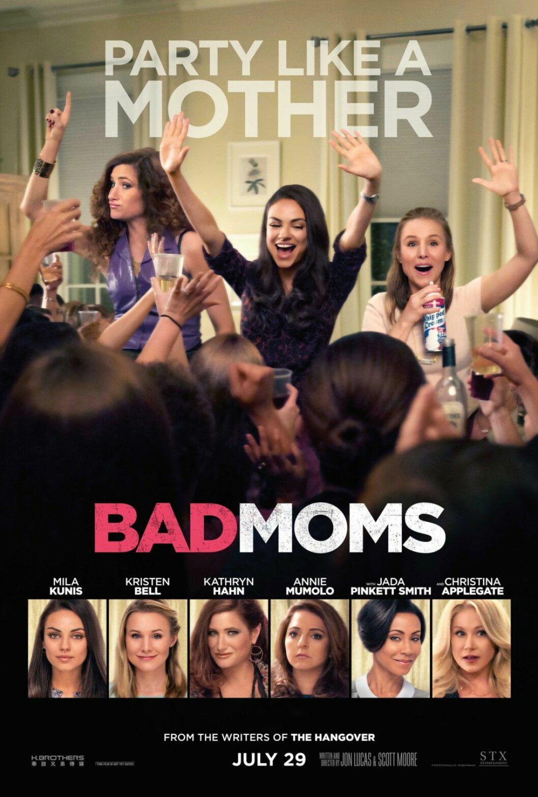 En av storfilmerna Mila har gjort sedan dess är hitkomedin “Bad Moms” som kom ut tidigare i år.