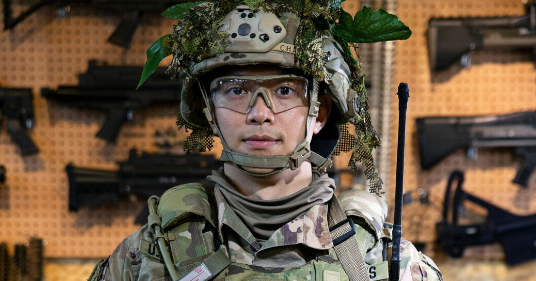 37-årige Chan har gjort militärtjänst, men vill friska upp sina kunskaper. "Jag gjorde lumpen i en lugnare tid, när relationen till Kina var bättre", säger han. Civila krigstränar i Taiwan: "Läget pressat"