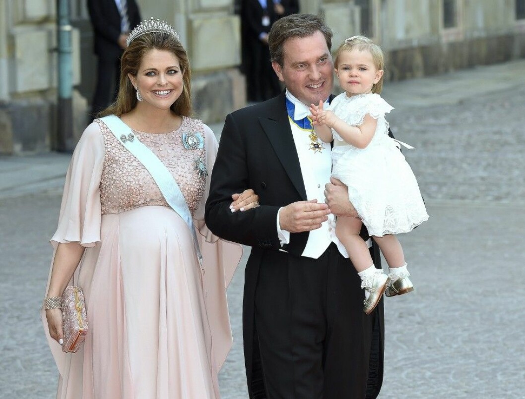 Prinsesssan Madeleine, Chris O’Neill och prinsessan Leonore. Foto: IBL Prinsesssan Madeleine, Chris O'Neill och prinsessan Leonore. Foto: IBL