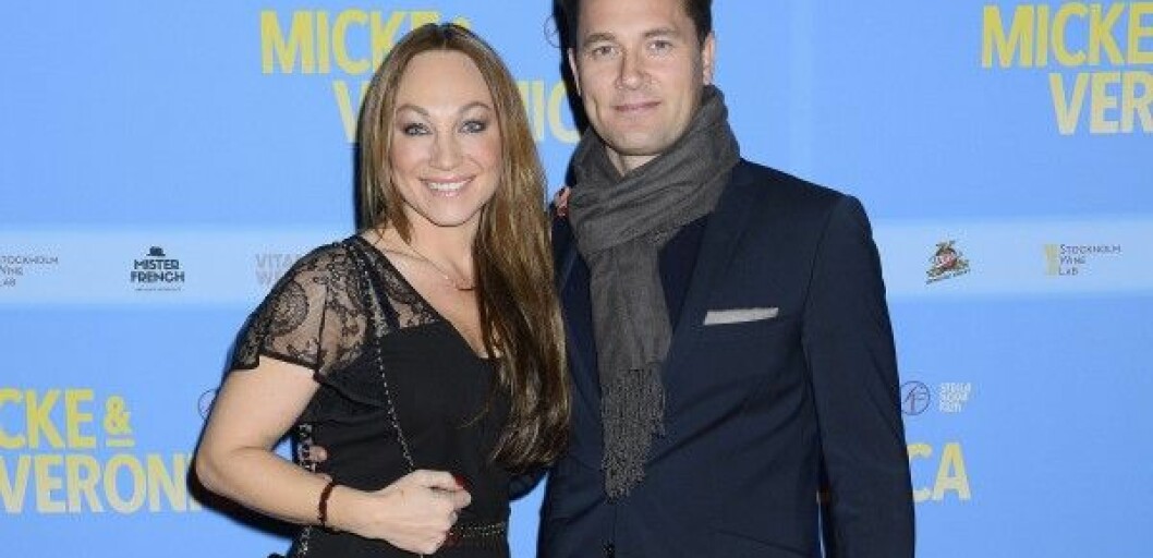 Charlotte Perrelli och Anders Jensen gifter sig i sommar. Foto: IBL Charlotte Perrelli och Anders Jensen gifter sig i sommar. Foto: IBL