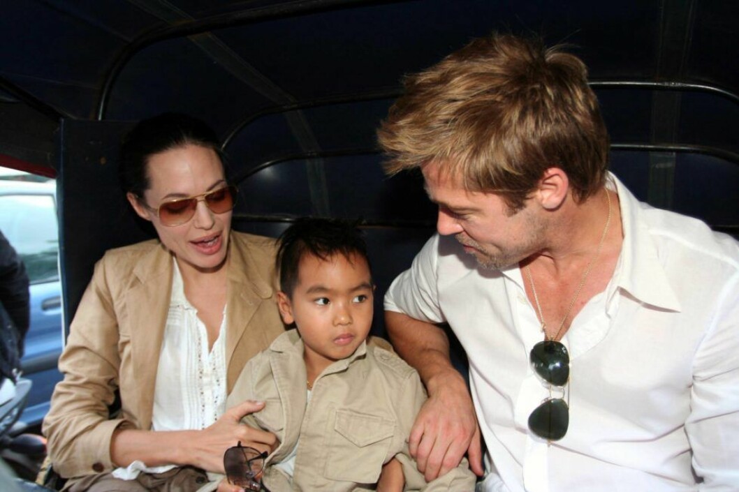 Brad Pitt och Angelina Jolie med sonen Maddox 2006.