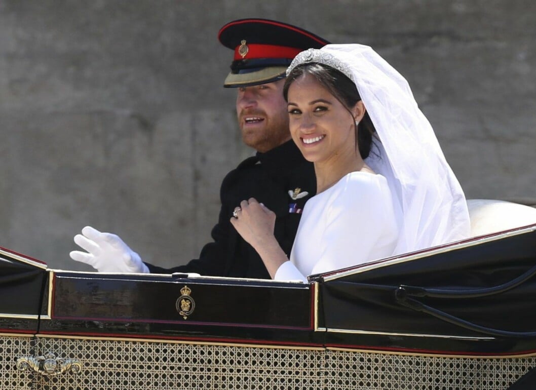 Harry och Meghan gifte sig i slutet av maj 2018. Prins Harry och Meghan Markle ler.