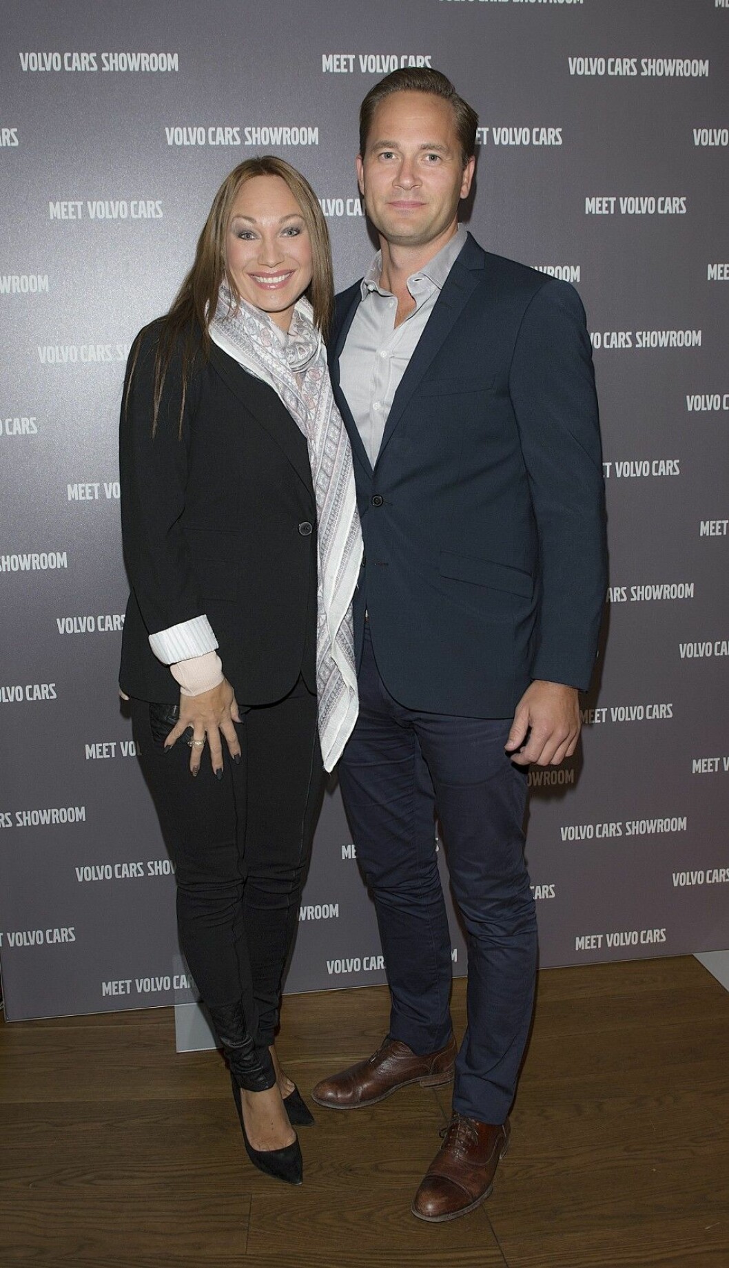Nästa höst blir Charlotte Perrelli och Anders Jensen äkta makar. Foto: IBL Nästa höst blir Charlotte Perrelli och Anders Jensen äkta makar. Foto: IBL