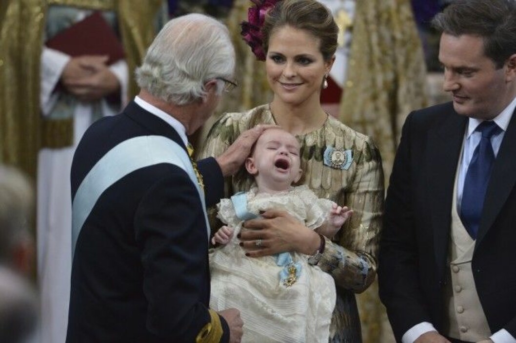 Foto: TT/IBL King Carl XVI Gustaf, princess Madeleine, prince Nicolas and Christopher O´Neill Prince Nicolas christening at Drottningholm Palace Church, Stockholm, Sweden, 2015-10-11 Pool Foto: Jonas Ekströmer / TT / IBL All Over PressDrottninholm Sweden 11.10.2015 The parents a of Prince Nicolas during during the Christening ceremony in the Drottningholm Palace Church October 11, 2015. Archbishop Antje Jackelén, Lars-Göran Lönnermark, Michael Bjerkhagen, King Carl XVI Gustaf, princess Madeleine, prince Nicolas Christopher O´Neill and godparents prince Carl Philip, Countess Natascha Abensperg und Traun, Gustaf Magnuson, Henry d'Abo, Katarina von Horn ,Marco Wajselfisz Prince Nicolas christening at Drottningholm Palace Church, Stockholm, Sweden, 2015-10-11 Pool Foto: Maja Suslin / TT / IBL