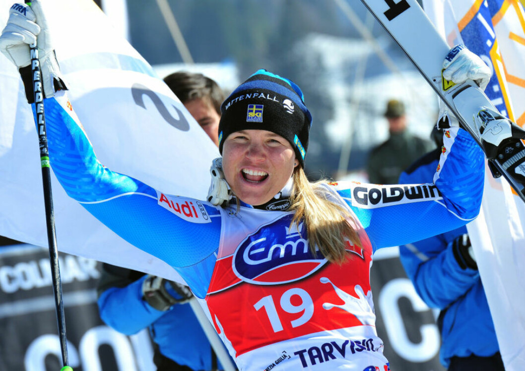 Supercoola Anja Pärson ska shaka loss i Let’s dance 2017, hurra! ALPINE SKIING - WORLD CUP 2010/2011 - TARVISIO (ITA) - 05/03/2011 - PHOTO : MARCO TROVATI / PENTAPHOTO / DPPI - WOMEN DOWNHILL - Anja Paerson (SWE) / WINNER