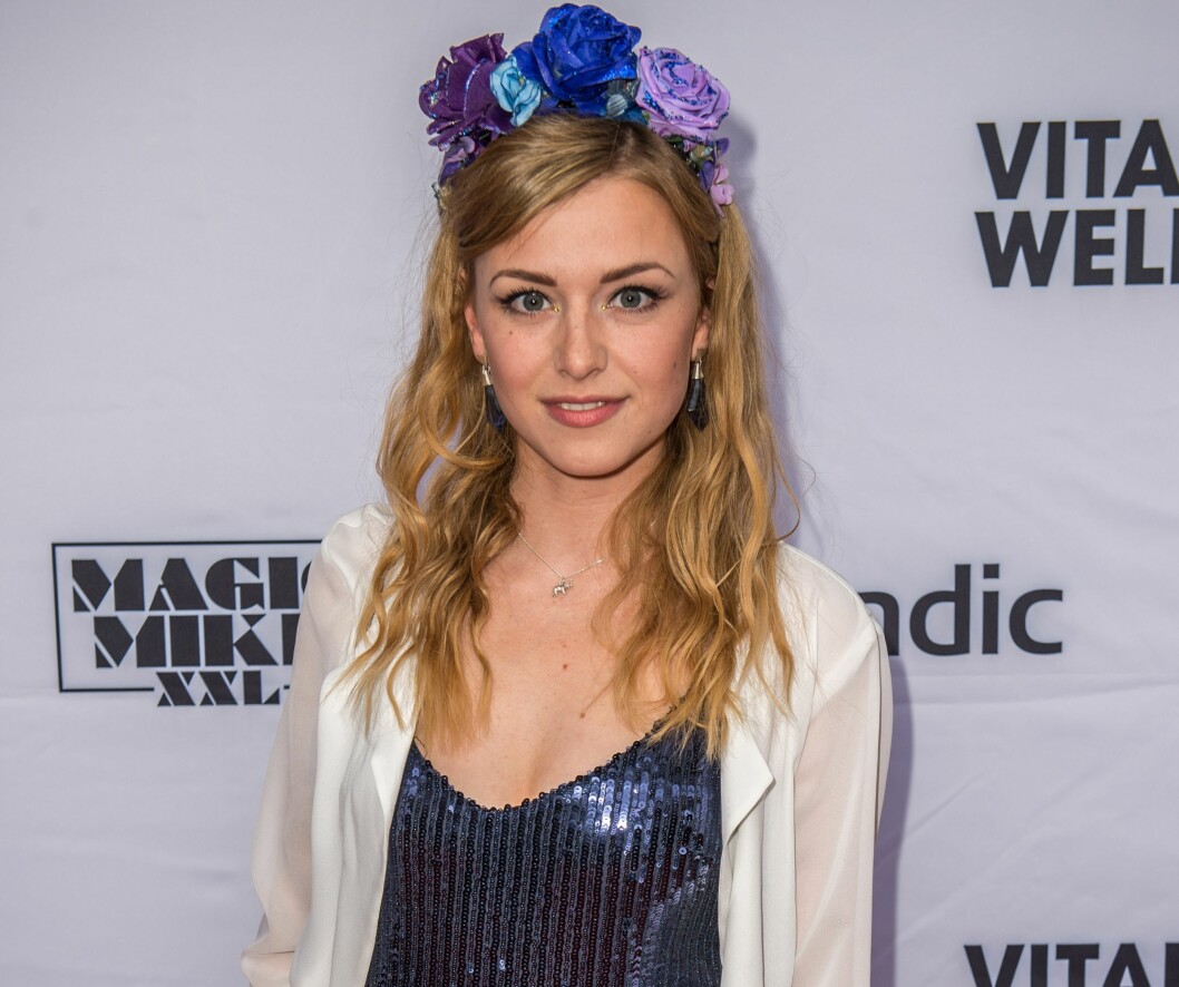 Clara Henry vann pris för Årets vlogg på YouTubes egen gala. Foto: All Over Press Clara Henry