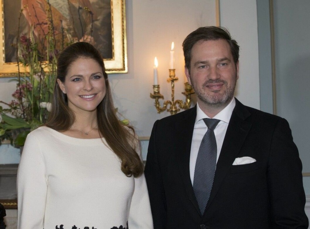 Fadde drömmer om Madde. Synd att hon är upptagen! Foto: IBL Fadde drömmer om Madde. Synd att hon är upptagen! Foto: IBL