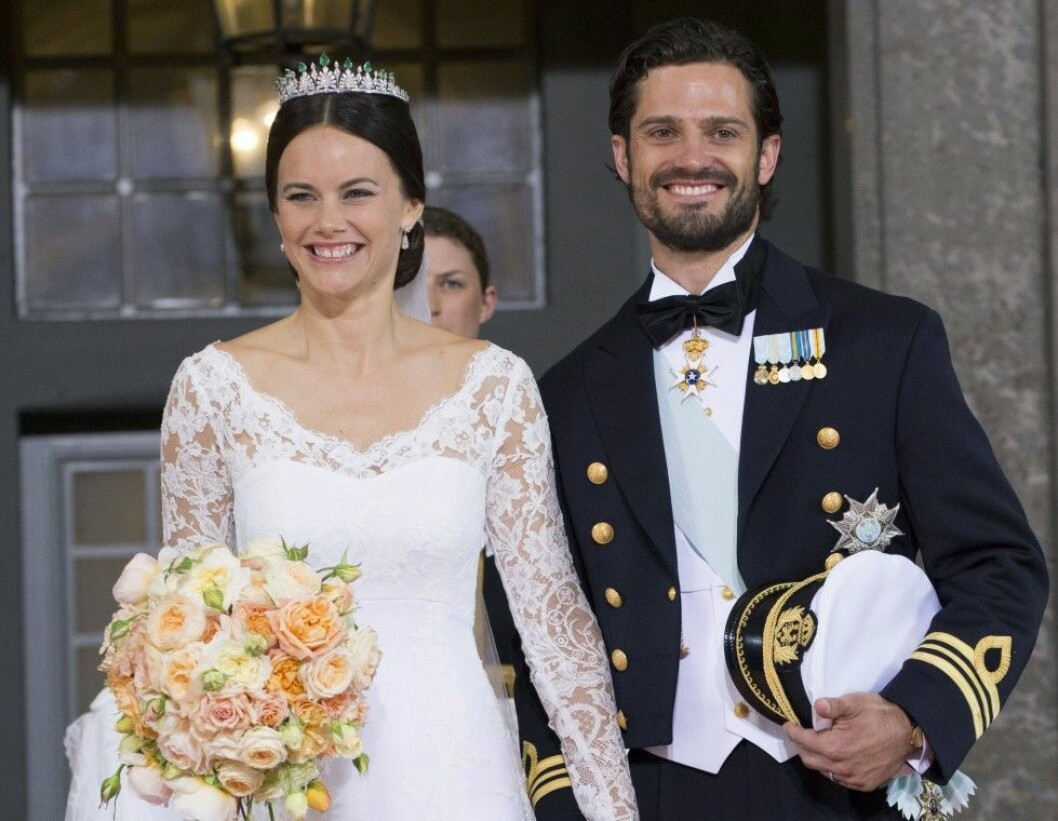 Sofia Hellqvist och Carl Philip kom nyligen hem från smekmånaden. Foto: IBL Sofia Hellqvist och Carl Philip kom nyligen hem från smekmånaden. Foto: IBL