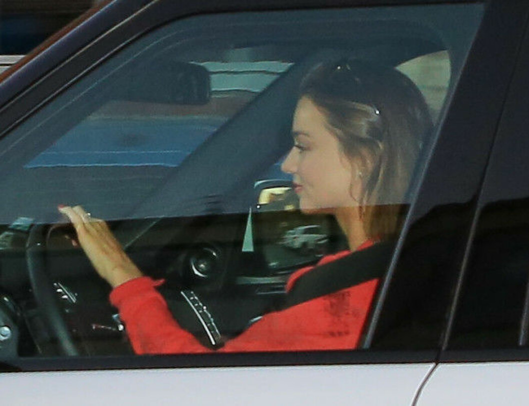 Miranda Kerr visade upp en ring som heter duga härom veckan. Foto: IBL Miranda Kerr visade upp en ring som heter duga härom veckan. Foto: IBL