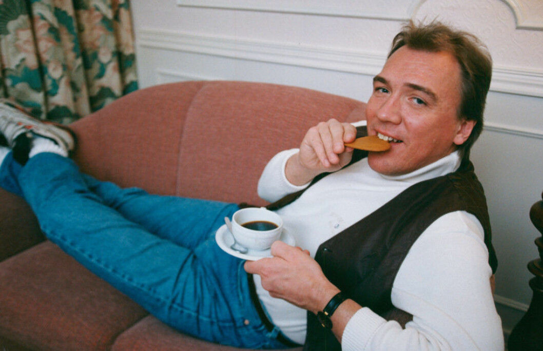 Utåt hade Christer Sjögren en “kramgo” image under tiden med Vikingarna, men privat var han slav under alkoholen. Christer Sjögren 1992