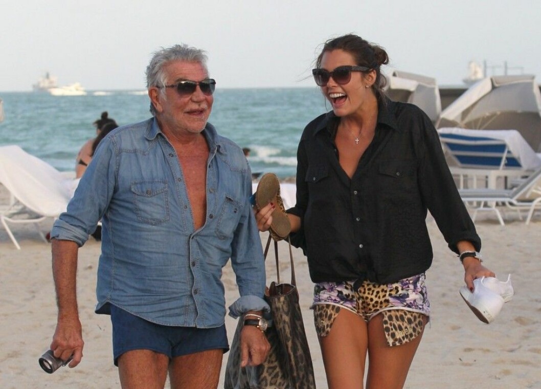 Sandra Nilsson tillsammans med pojkvännen Roberto Cavalli. Foto: All Over Press