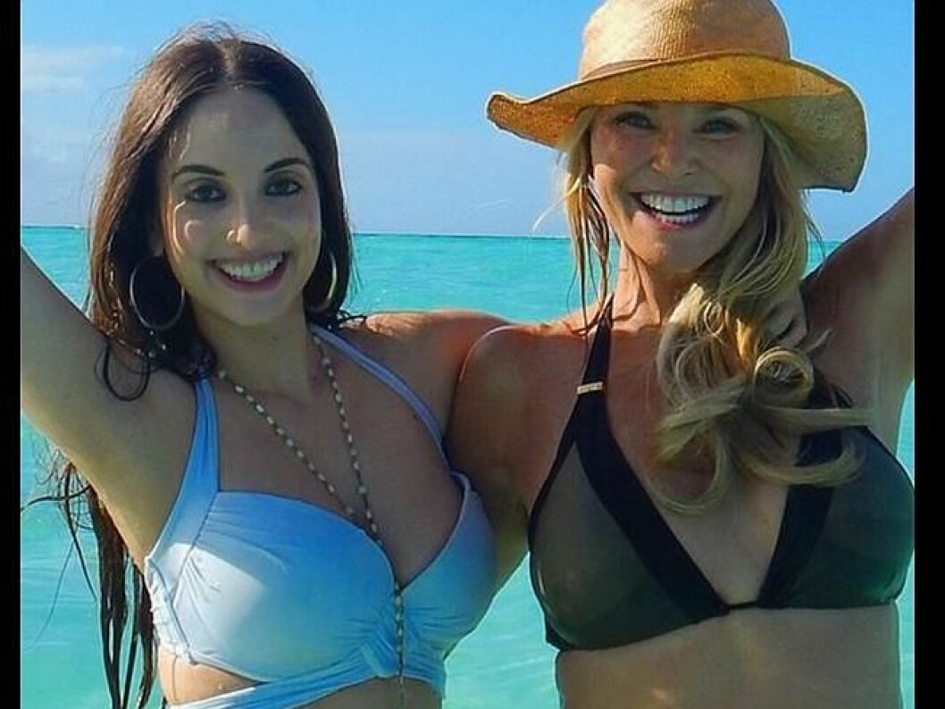 Christie och dottern Alexa Ray. Foto: Instagram 826475-d2337484-95e4-11e4-b123-a468d5bc6e39