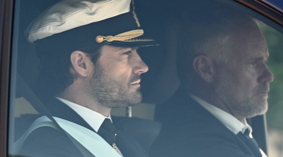 Alla skämtar om nya bilden på prins Carl Philip – kan inte tro det är sant!