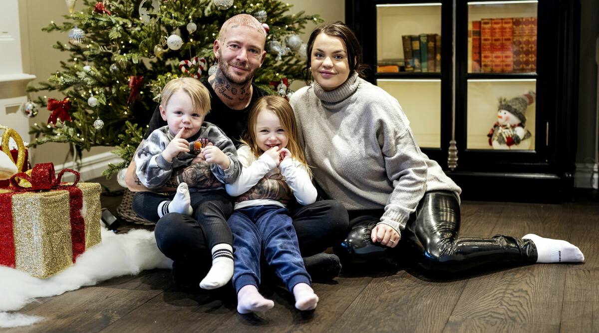 Joakim Lundell i tårar – "Hjärtat går i tu"