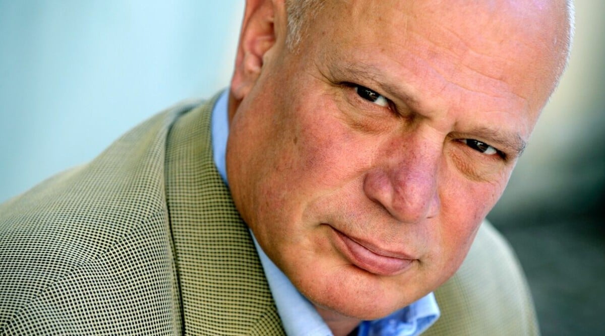 Robert Aschbergs chockbesked – kampen mot tumören: ”Cancer”