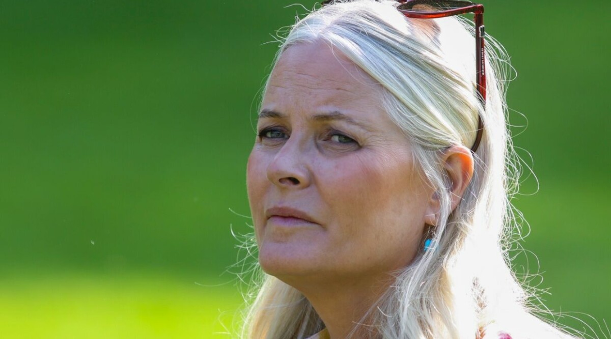 Mette-Marit vårdas på sjukhus – hälsotillståndet kraftigt försämrat