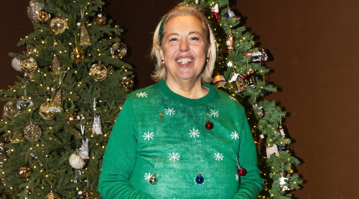 Suzanne Axell som SVT:s julvärd – i chock över beskedet: ”Va? Herregud!”
