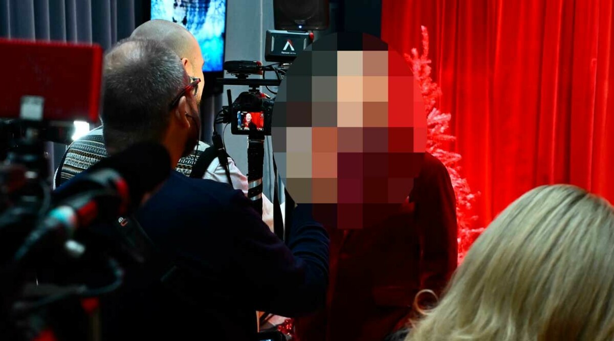 SKRÄLLEN! Svenska kändisen som årets julvärd 2025