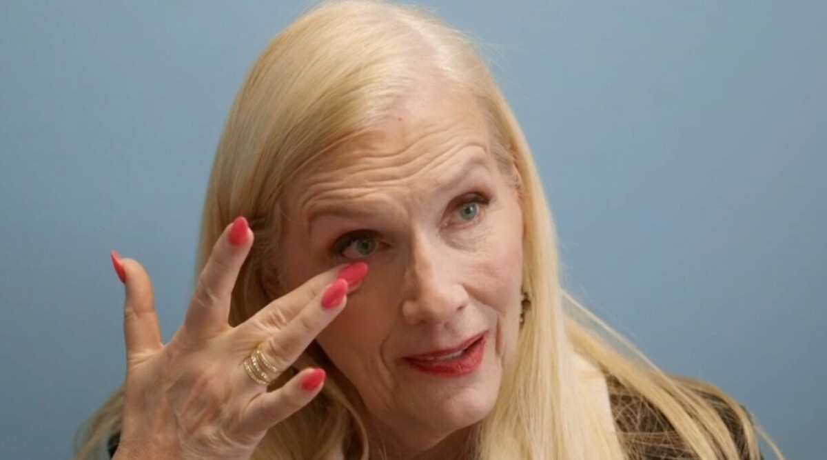 Gunilla Persson bryter ihop • Oron för familjemedlemmen: ”Gråtit tillräckligt”