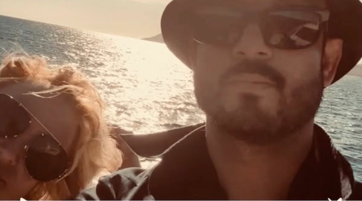 Britney Spears nya kärlek? Här visar hon upp mystiska mannen!