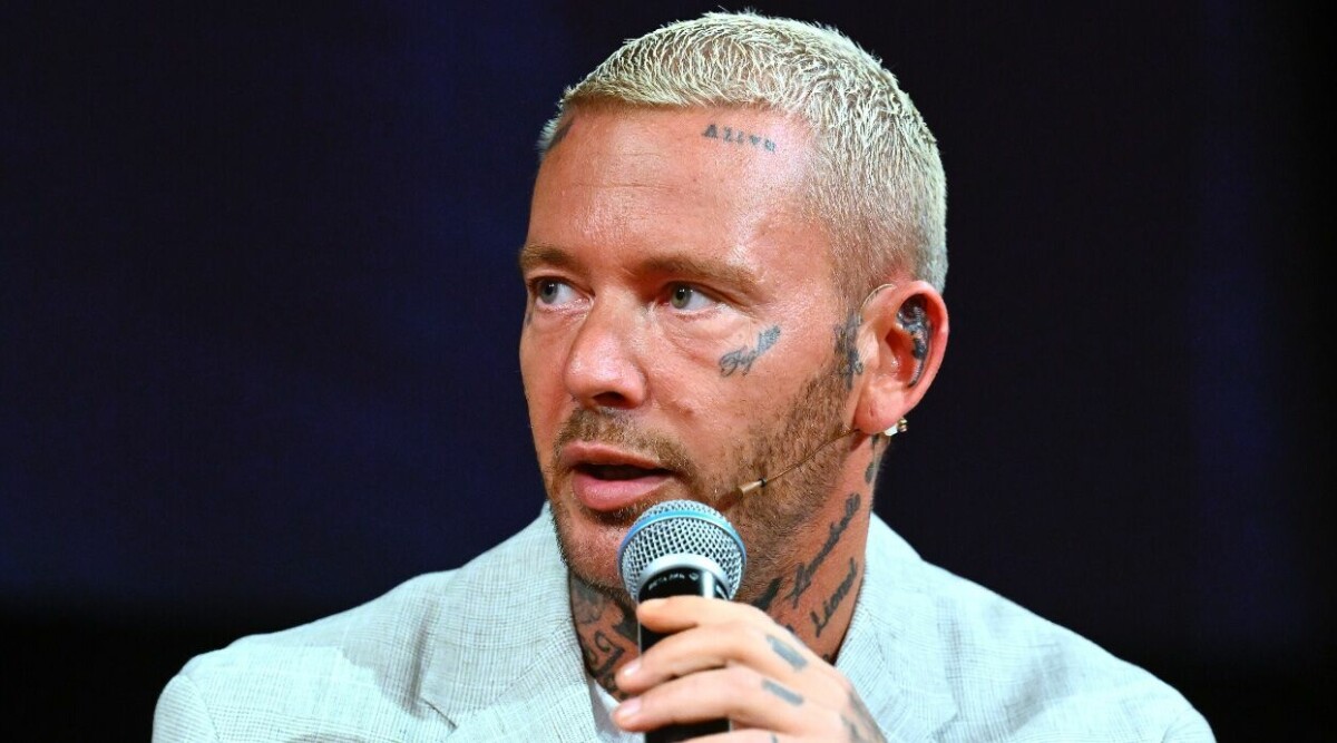 Joakim Lundell bryter tystnaden om dödsfallet i familjen: ”Jättejobbigt”