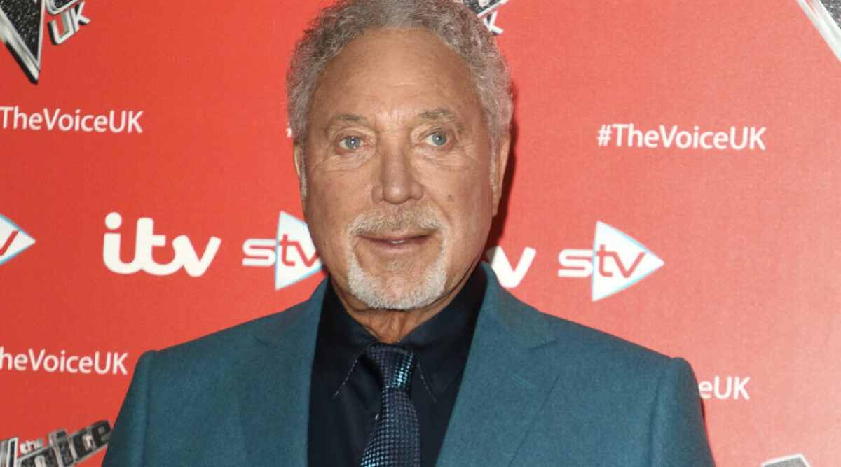 Tom Jones hälsokamp – kollapsade innan konsert: ”Läkare fick rusa in”