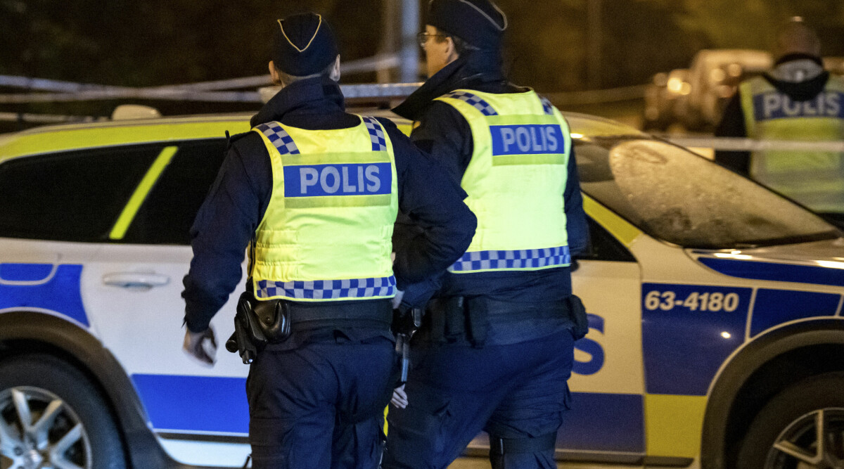 Skola i Stockholm stänger efter hot om skolskjutning