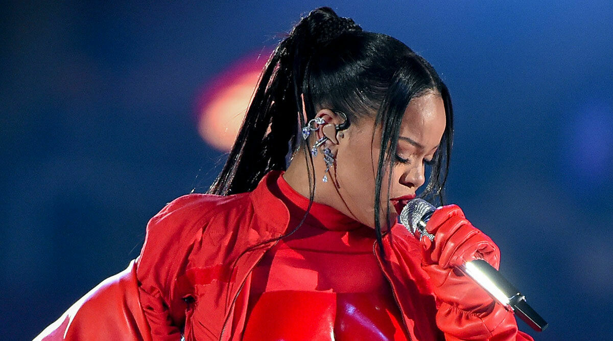 Rihanna är gravid – avslöjandet i halvtidsshowen under Super Bowl